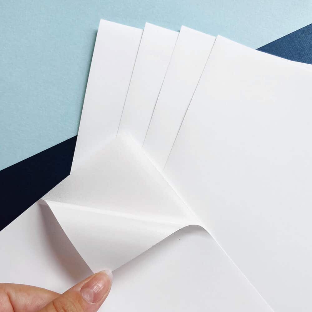 papel adhesivo oficio x 100 uni